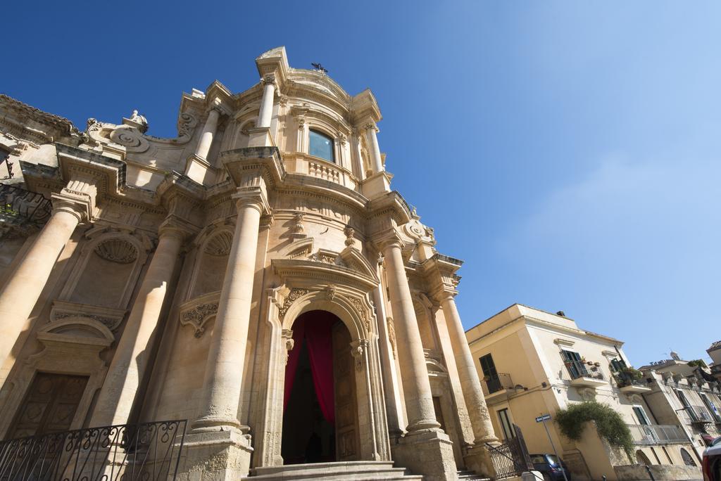 Apartment Casa Elia: Locazione Breve Noto