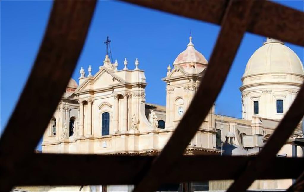 Casa Elia: Locazione Breve Noto